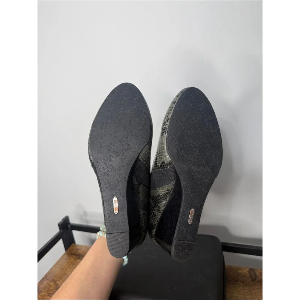 Vionic Stanton Wedge Slip-On Booties in Grey Snake Print Size 9